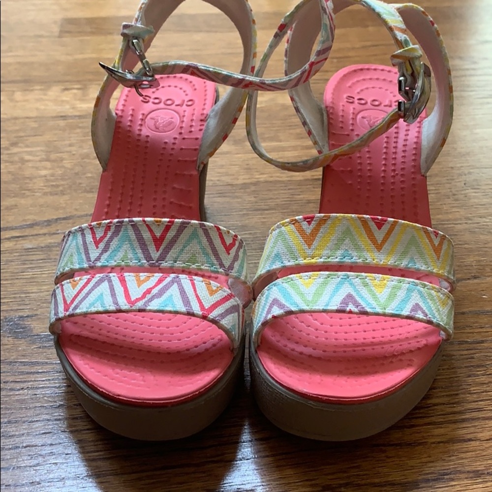 Crocs Leigh Wedge Sandal